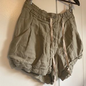Wilfred tailored linen shorts